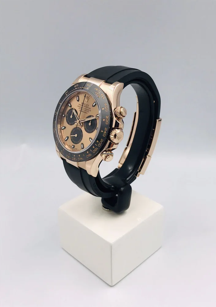 Rolex Daytona Box and papers 2019